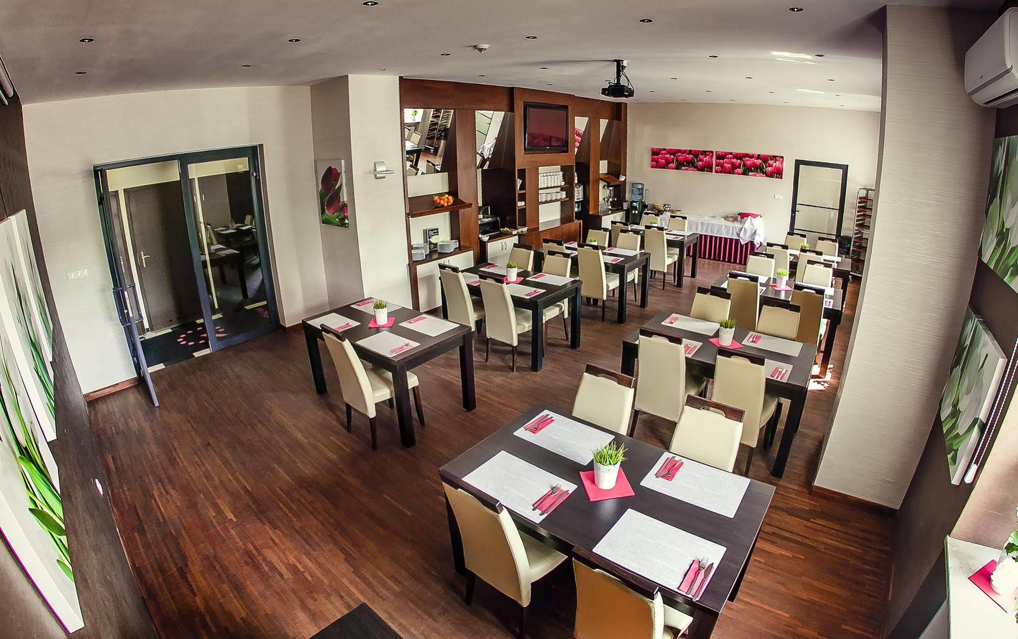 לודז' Boutique Hotel'S I Milionowa מראה חיצוני תמונה